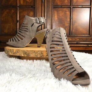 Charles Albert New York Taupe Faux Suede Laser Cut Side Zip Open Toe Shoe